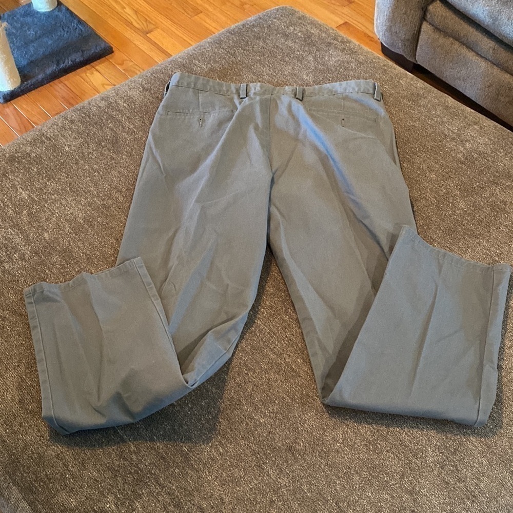 Dockers mens pants; size 38x34 - Picture 5 of 5